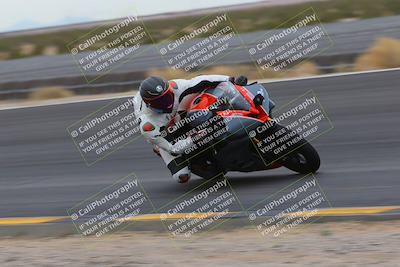 media/Jan-14-2023-SoCal Trackdays (Sat) [[497694156f]]/Turn 11 Inside (950am)/